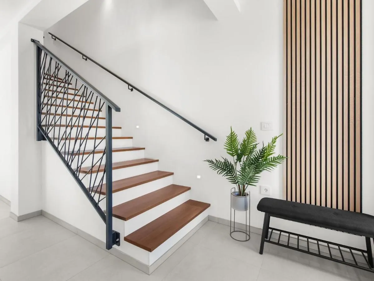 Holiday Home Villa Valero By Interhome Karpinjan